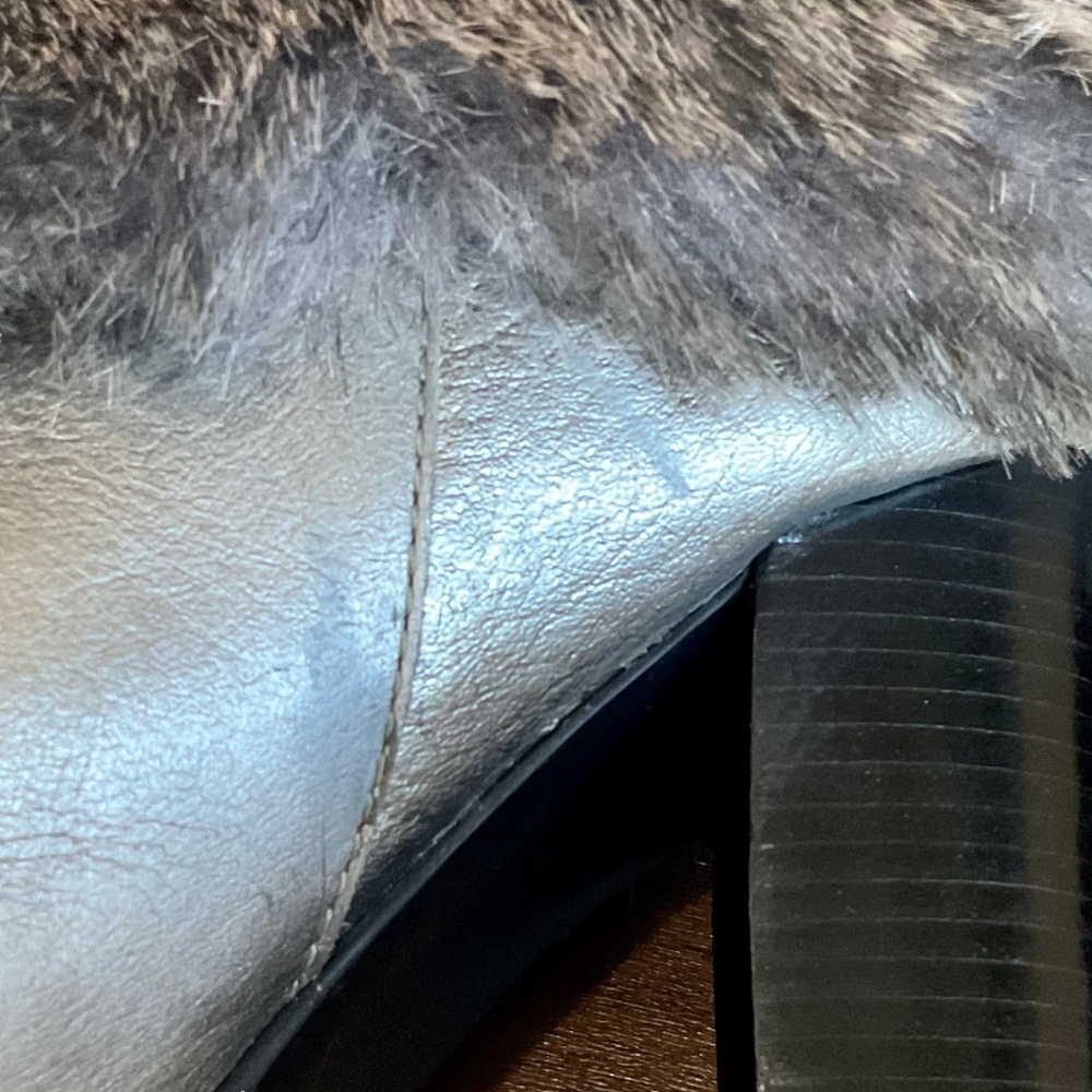 MICHAEL KORS CARLIE METALLIC GUN METAL SLIP ON FAUX FUR LEATHER HIGH HEELS SZ 8 - Picture 12 of 16